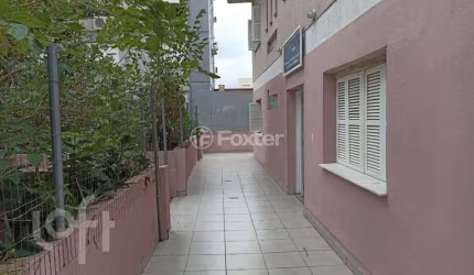 Casa com 5 quartos à venda na Rua Luiz de Camões, 389, Santo Antônio, Porto Alegre, 269 m2 por R$ 913.000