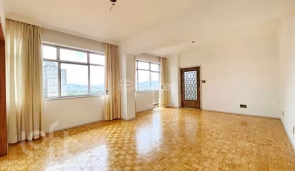 Apartamento com 3 quartos à venda na Rua Vigário José Inácio, 615, Centro Histórico, Porto Alegre, 177 m2 por R$ 590.000