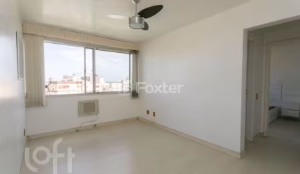 Apartamento com 1 quarto à venda na Rua Duque de Caxias, 953, Centro Histórico, Porto Alegre, 47 m2 por R$ 390.000