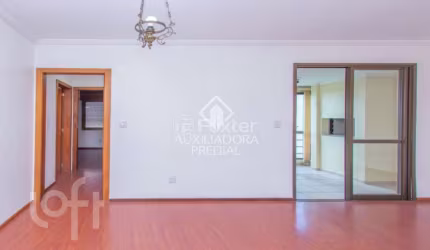 Apartamento com 2 quartos à venda na Avenida Teixeira Mendes, 29, Chácara das Pedras, Porto Alegre, 68 m2 por R$ 499.000