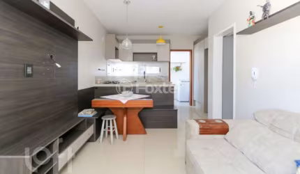 Apartamento com 2 quartos à venda na Rua Clóvis Beviláqua, 540, Harmonia, Canoas, 62 m2 por R$ 240.000