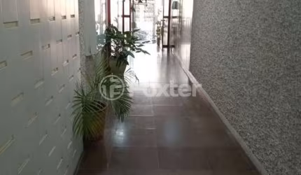 Apartamento com 3 quartos à venda na Rua Santo Antônio, 733, Floresta, Porto Alegre, 91 m2 por R$ 460.000