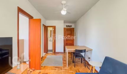 Apartamento com 1 quarto à venda na Travessa Ana César, 50, Vila Ipiranga, Porto Alegre, 37 m2 por R$ 298.000