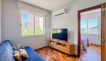 Apartamento com 1 quarto à venda na Travessa Ana César, 50, Vila Ipiranga, Porto Alegre, 37 m2 por R$ 298.000