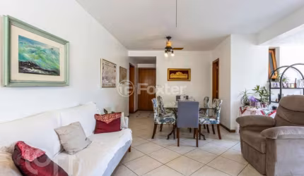 Apartamento com 3 quartos à venda na Avenida Palmeira, 228, Petrópolis, Porto Alegre, 113 m2 por R$ 790.000