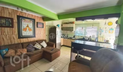 Casa com 3 quartos à venda na Rua dos Sabiás, 83, Igara, Canoas, 200 m2 por R$ 439.999