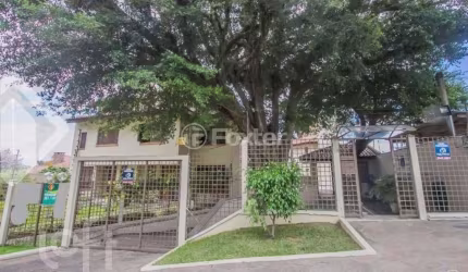 Casa em condomínio fechado com 4 quartos à venda na Avenida Jacuí, 700, Cristal, Porto Alegre, 227 m2 por R$ 860.000