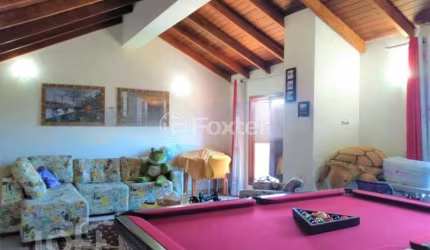 Casa com 3 quartos à venda na Rua Fernando Jorge Schneider, 645, Hípica, Porto Alegre, 171 m2 por R$ 746.990