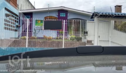 Casa com 3 quartos à venda na Rua Wilmar Diogo da Silva, 95, Jardim Leopoldina, Porto Alegre, 300 m2 por R$ 470.000