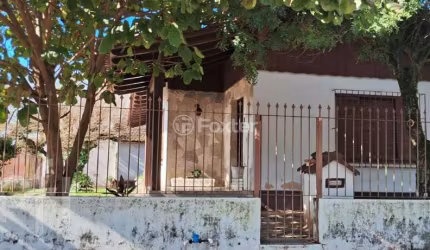 Casa com 2 quartos à venda na Rua Santo Inácio, 12, Cristo Rei, São Leopoldo, 149 m2 por R$ 850.000