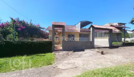 Casa com 3 quartos à venda na Rua Comendador Eduardo Secco, 36, Jardim Carvalho, Porto Alegre, 80 m2 por R$ 480.000