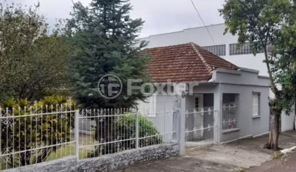 Casa com 3 quartos à venda na Rua Três Passos, 23, Guarani, Novo Hamburgo, 117 m2 por R$ 450.000