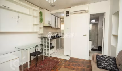Apartamento com 2 quartos à venda na Avenida Senador Salgado Filho, 140, Centro Histórico, Porto Alegre, 60 m2 por R$ 250.000