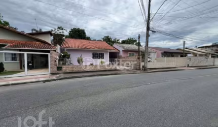 Casa com 2 quartos à venda na Rua Julieta da Silva Melo, 358, Forquilhas, São José, 69 m2 por R$ 680.500