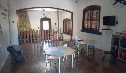 Casa com 3 quartos à venda na Rua Santa Isabel, 96, Santa Isabel, Viamão, 720 m2 por R$ 900.000