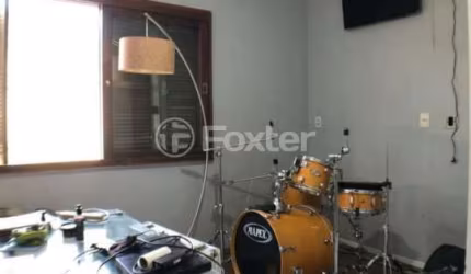 Casa com 2 quartos à venda na Rua Manoel Bandeira, 146, Jardim Itu Sabará, Porto Alegre, 150 m2 por R$ 430.000