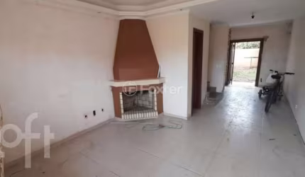 Casa com 3 quartos à venda na Rua Waldemar da Silva Tavares, 210, Guarujá, Porto Alegre, 108 m2 por R$ 450.000