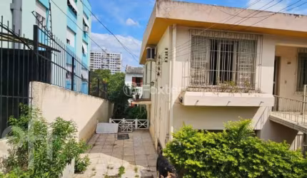 Casa com 5 quartos à venda na Rua Ângelo Crivellaro, 63, Jardim do Salso, Porto Alegre, 216 m2 por R$ 720.000