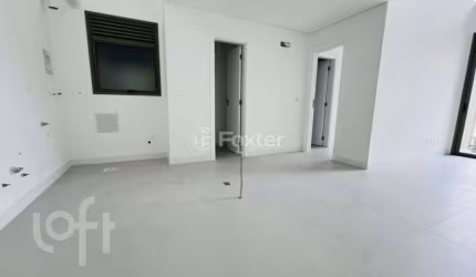 Apartamento com 2 quartos à venda na Avenida dos Dourados, 30, Jurerê Internacional, Florianópolis, 78 m2 por R$ 1.800.000