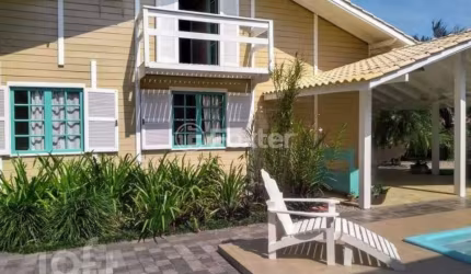 Casa com 3 quartos à venda na Servidão Papaterra, 528, São João do Rio Vermelho, Florianópolis, 404 m2 por R$ 960.000