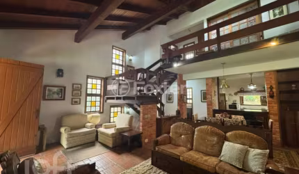 Casa com 3 quartos à venda na Rua Dona Luiza Corrêa, 315, Suzana, Canela, 161 m2 por R$ 1.680.000