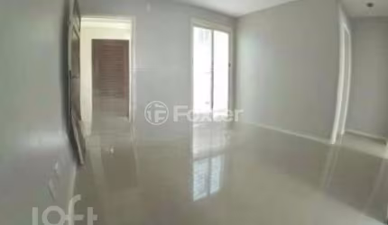 Apartamento com 2 quartos à venda na Rua Padre João Batista Reus, 3347, Camaquã, Porto Alegre, 54 m2 por R$ 200.000