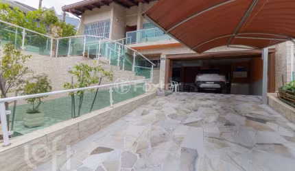Casa com 4 quartos à venda na Rua Senador Annibal Di Primio Beck, 175, Boa Vista, Porto Alegre, 495 m2 por R$ 2.100.000