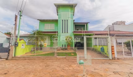 Casa com 3 quartos à venda na Rua Abaeté, 435, Sarandi, Porto Alegre, 253 m2 por R$ 1.272.000