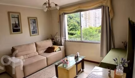 Apartamento com 2 quartos à venda na Rua Luiz de Camões, 179, Santo Antônio, Porto Alegre, 57 m2 por R$ 270.000