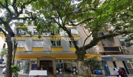 Kitnet / Stúdio à venda na Rua dos Andradas, 531, Centro Histórico, Porto Alegre, 28 m2 por R$ 235.000