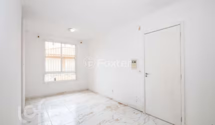 Apartamento com 2 quartos à venda na Rua Oliveira Viana, 491, Fátima, Canoas, 42 m2 por R$ 165.000