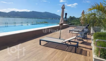 Kitnet / Stúdio à venda na Rua Vereador Osni Ortiga, 1919, Lagoa da Conceição, Florianópolis, 51 m2 por R$ 940.000