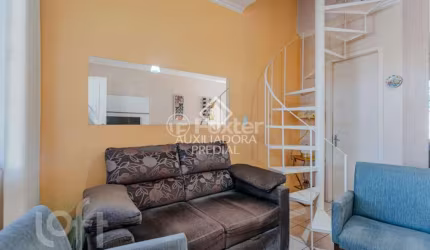 Casa em condomínio fechado com 2 quartos à venda na Avenida Juca Batista, 3527, Cavalhada, Porto Alegre, 49 m2 por R$ 250.000