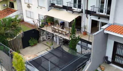 Casa com 4 quartos à venda na Rua Luiz Voelcker, 735, Três Figueiras, Porto Alegre, 340 m2 por R$ 2.500.000