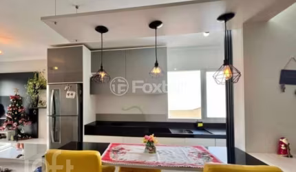 Apartamento com 2 quartos à venda na Rua Gema Benincá Hoffmann, 962, São Luiz, Caxias do Sul, 61 m2 por R$ 300.000