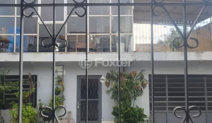 Casa com 2 quartos à venda na Rua Leomar Rodrigues Vieira, 115, Costa e Silva, Porto Alegre, 240 m2 por R$ 420.000