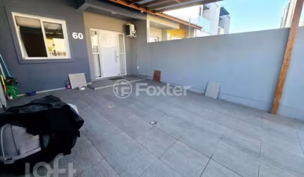 Casa com 2 quartos à venda na Rua dos Louros, 60, Igara, Canoas, 57 m2 por R$ 386.000