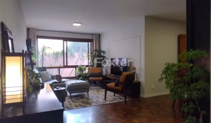 Apartamento com 4 quartos à venda na Rua Faria Santos, 135, Petrópolis, Porto Alegre, 114 m2 por R$ 636.500