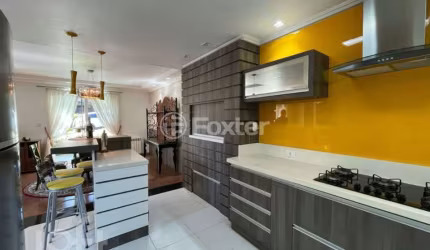 Casa em condomínio fechado com 3 quartos à venda na Rua Laurindo Comiotto, 910, Floresta, Gramado, 260 m2 por R$ 2.690.000