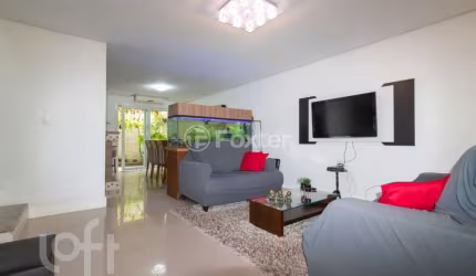 Casa em condomínio fechado com 3 quartos à venda na Rua Doutor Mário Totta, 1191, Tristeza, Porto Alegre, 200 m2 por R$ 960.000