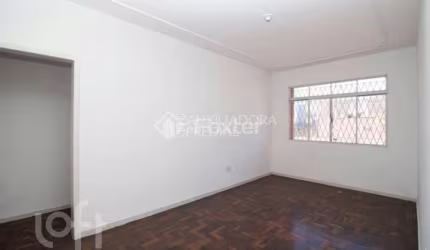 Apartamento com 3 quartos à venda na Avenida Doutor Carlos Barbosa, 813, Medianeira, Porto Alegre por R$ 270.000