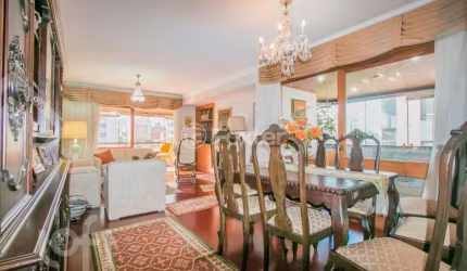 Apartamento com 3 quartos à venda na Rua Carlos Trein Filho, 577, Auxiliadora, Porto Alegre, 164 m2 por R$ 1.600.000