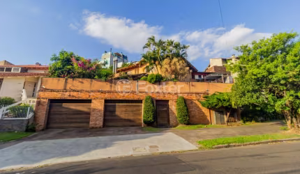 Casa com 5 quartos à venda na Avenida José Gertum, 370, Chácara das Pedras, Porto Alegre, 687 m2 por R$ 8.600.000