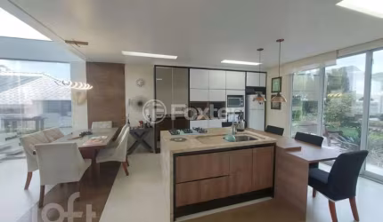 Casa com 4 quartos à venda na Avenida dos Lagos, 131, Pedra Branca, Palhoça, 480 m2 por R$ 2.650.000