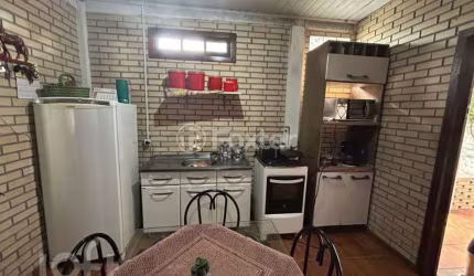 Casa com 2 quartos à venda na Rua Paissandu, 145, Parque dos Eucalíptos, Gravataí, 100 m2 por R$ 297.000