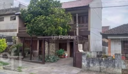 Casa com 3 quartos à venda na Travessa Lençóis, 68, Vila Ipiranga, Porto Alegre, 300 m2 por R$ 1.500.000