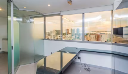 Sala comercial com 4 salas à venda na Avenida Getúlio Vargas, 1151, Menino Deus, Porto Alegre, 54 m2 por R$ 590.000