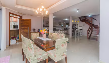 Casa com 2 quartos à venda na Rua Leite de Castro, 79, Jardim Itu Sabará, Porto Alegre, 182 m2 por R$ 990.000