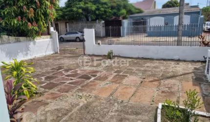Casa com 2 quartos à venda na Rua Pinheiro Machado, 50, São José, Canoas, 110 m2 por R$ 350.000