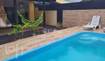 Casa com 3 quartos à venda na Rua Jabuticabeira do Sul, 229, Ribeirão da Ilha, Florianópolis, 124 m2 por R$ 1.450.000